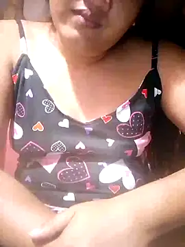 Sexiest quen online show from 2, 11, 2025