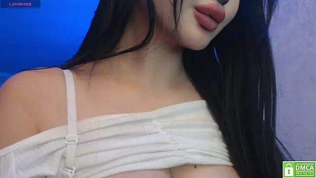 Snapshot of lunarose777 chatting on 26, 12, 2024 lunarose777 online show from 26, 12, 2024