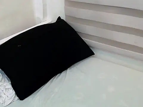 lady galacticax online show from 10, 4, 2026