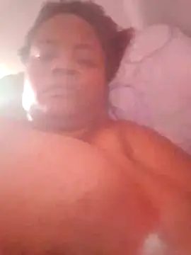 Snapshot of bigtitssxx chatting on 19, 7, 2026 bigtitssxx online show from 19, 7, 2026