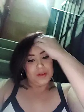 eimmy dollx online show from 1, 1, 2025