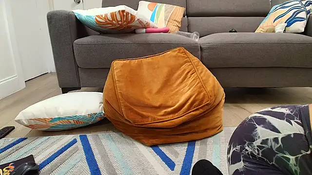 xxxvibesxo online show from 9, 1, 2025