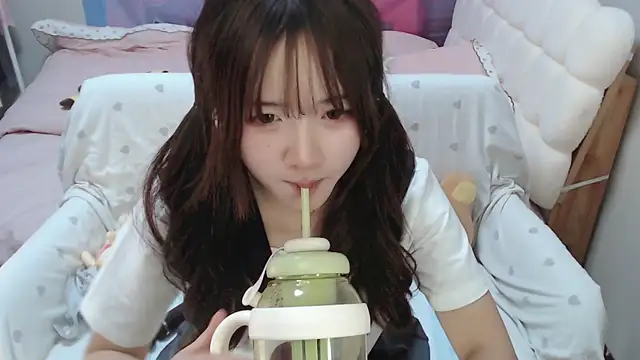 Sakura Anne online show from 23, 2, 2025