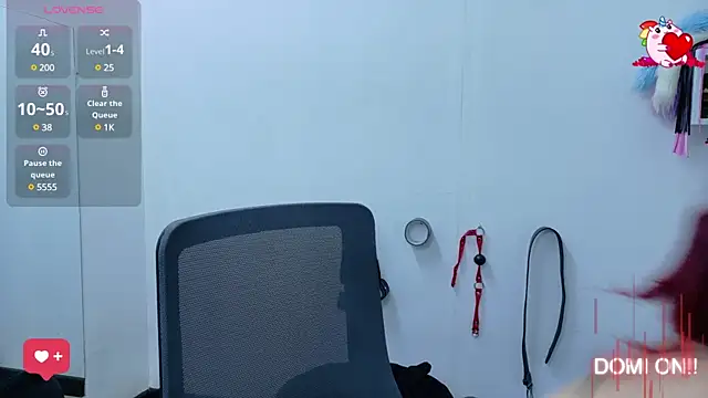 Catwhite  online show from 1, 3, 2025