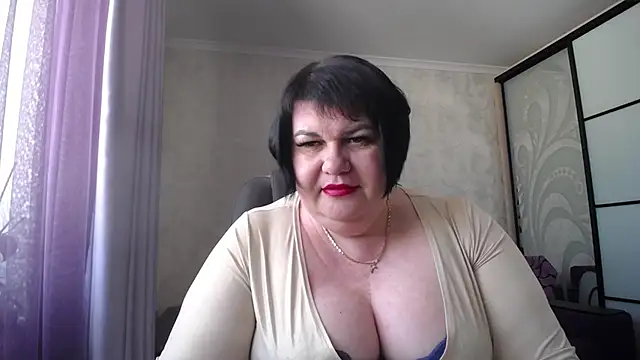 JuicyLady Di online show from 17, 2, 2025