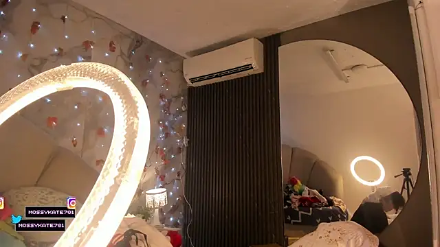 Katemoss70 online show from 20, 12, 2025