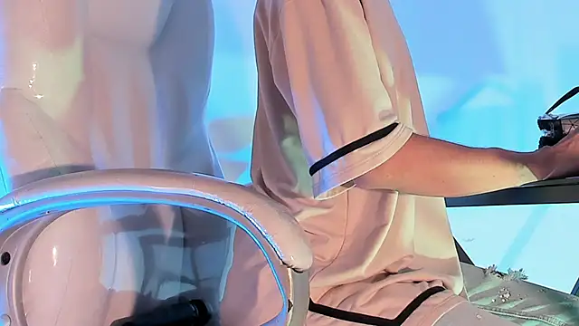 ArchieCollins online show from 8, 11, 2025