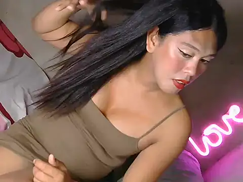 Snapshot of Chexylog chatting on 12, 11, 2025 Chexylog online show from 12, 11, 2025