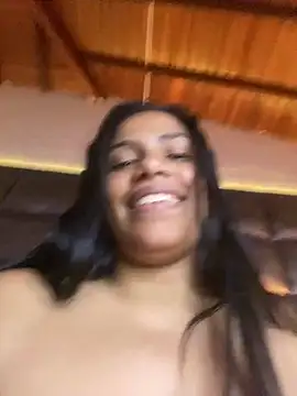 ArielleMillerr online show from 18, 1, 2025