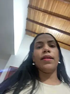 ArielleMillerr online show from 27, 1, 2025