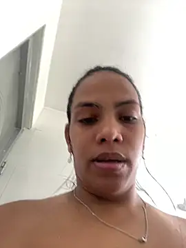 ArielleMillerr online show from 14, 2, 2025