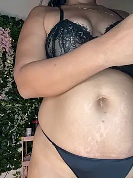 ArielleMillerr online show from 6, 10, 2025