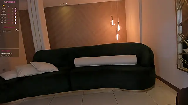 Snapshot of MartinnaBonnet chatting on 19, 2, 2025 MartinnaBonnet online show from 19, 2, 2025