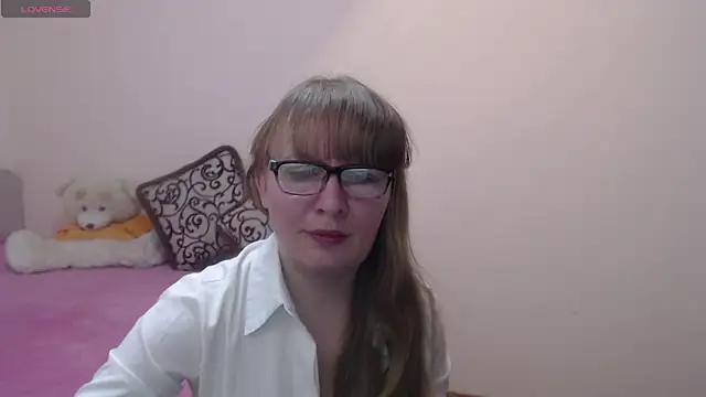 Snapshot of MargotLot chatting on 16, 3, 2025 MargotLot online show from 16, 3, 2025