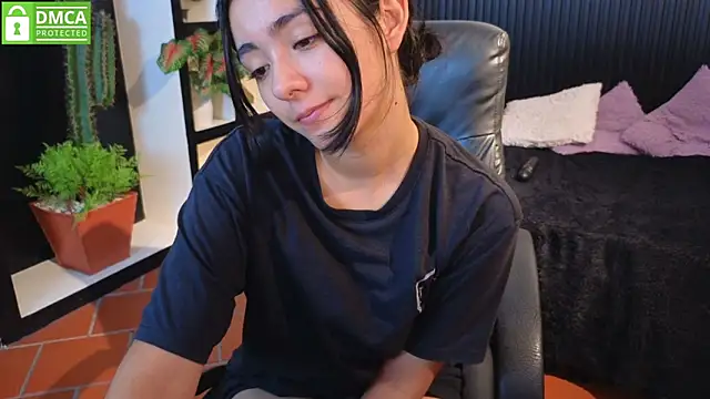 Ivy Gail online show from 7, 11, 2025