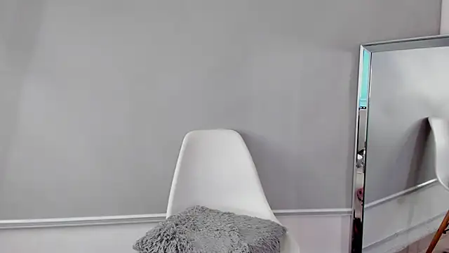 Cilie lee online show from 10, 11, 2025