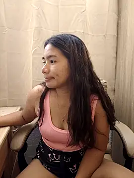 Snapshot of Kissy07 chatting on 24, 2, 2025 Kissy07 online show from 24, 2, 2025