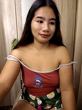 Snapshot of Kissy07 chatting on 24, 9, 2025 Kissy07 online show from 24, 9, 2025