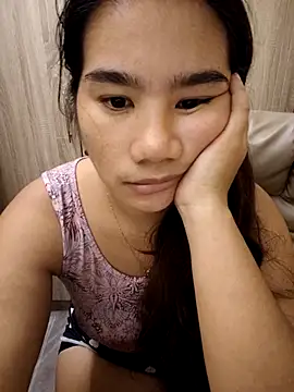 Snapshot of Kissy07 chatting on 19, 10, 2025 Kissy07 online show from 19, 10, 2025