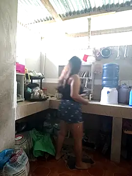 Snapshot of Kissy07 chatting on 8, 11, 2025 Kissy07 online show from 8, 11, 2025