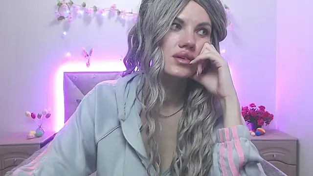 Snapshot of MilaLoona chatting on 28, 3, 2026 MilaLoona online show from 28, 3, 2026