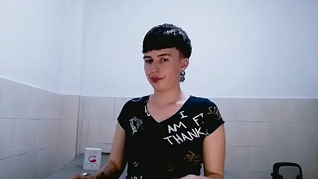 Snapshot of Cocain_Atenea chatting on 3, 5, 2026 Cocain Atenea online show from 3, 5, 2026