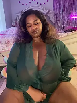 BigFineSelena online show from 17, 3, 2026