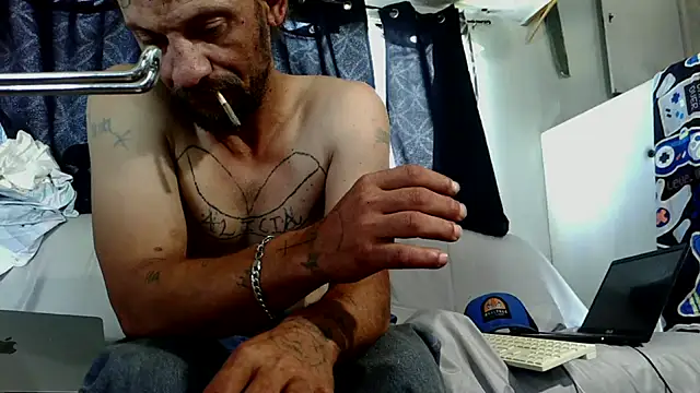 Snapshot of goodick4u28 chatting on 9, 5, 2026 goodick4u28 online show from 9, 5, 2026