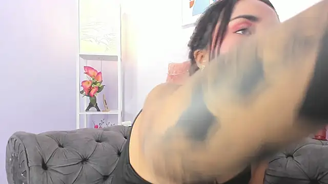 miss soffi  online show from 5, 12, 2024