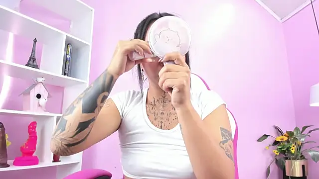 miss soffi  online show from 7, 3, 2025