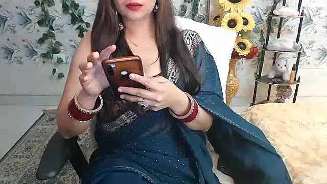 mahimagicdoll DESI online show from 12, 12, 2024