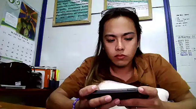 Snapshot of Your_PrettyGirlxxx chatting on 5, 3, 2025 Your PrettyGirlxxx online show from 5, 3, 2025