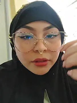 Snapshot of Hana___ chatting on 19, 4, 2026 Hana online show from 19, 4, 2026