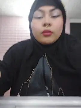 Snapshot of Hana___ chatting on 27, 4, 2026 Hana online show from 27, 4, 2026