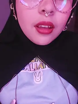 Snapshot of Hana___ chatting on 18, 6, 2026 Hana online show from 18, 6, 2026