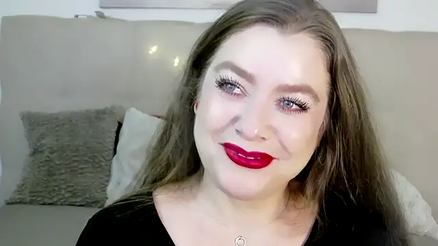 Snapshot of PetersEmily chatting on 12, 12, 2024 PetersEmily online show from 12, 12, 2024