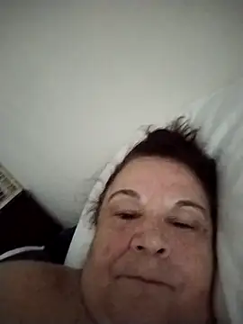 Yaya Mineira online show from 3, 11, 2025