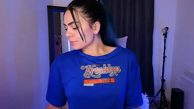 sexyladyy  online show from 13, 10, 2025