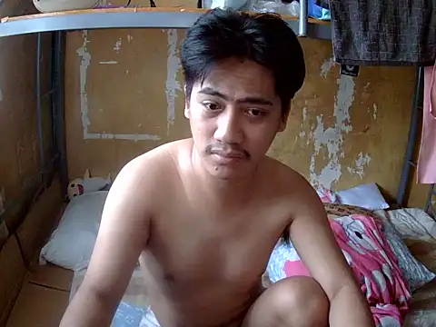 Snapshot of gaysucker6969 chatting on 14, 11, 2025 gaysucker6969 online show from 14, 11, 2025