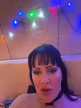 Lolaley2 online show from 24, 1, 2025