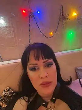 Lolaley2 online show from 11, 2, 2025