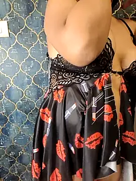 SugarNdBrownie online show from 28, 2, 2025