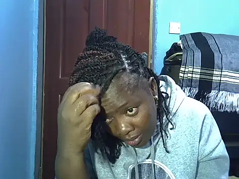 Snapshot of Ebonyceline chatting on 16, 5, 2026 Ebonyceline online show from 16, 5, 2026