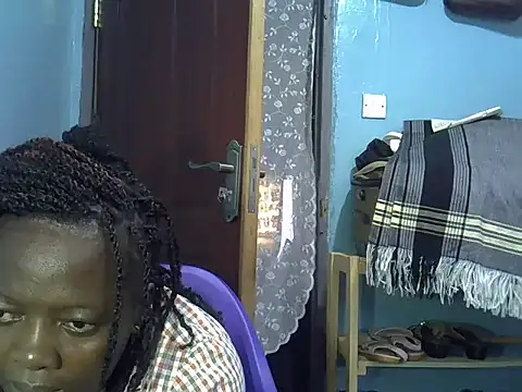 Snapshot of Ebonyceline chatting on 17, 5, 2026 Ebonyceline online show from 17, 5, 2026