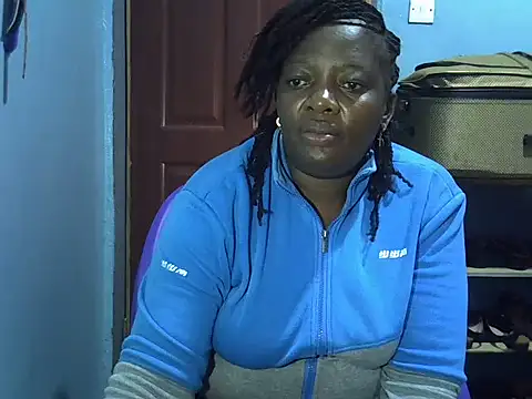 Snapshot of Ebonyceline chatting on 17, 5, 2026 Ebonyceline online show from 17, 5, 2026