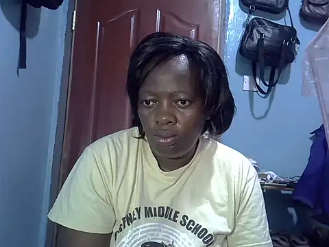 Snapshot of Ebonyceline chatting on 27, 6, 2026 Ebonyceline online show from 27, 6, 2026