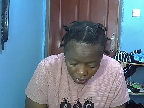 Snapshot of Ebonyceline chatting on 4, 8, 2026 Ebonyceline online show from 4, 8, 2026
