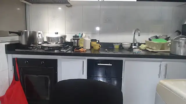 kateleyagrey online show from 8, 10, 2025