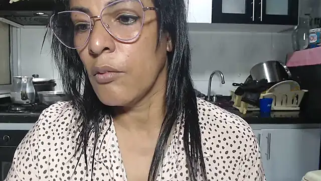 Snapshot of kateleyagrey chatting on 3, 6, 2026 kateleyagrey online show from 3, 6, 2026