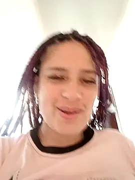 Snapshot of Violeta_hornny chatting on 13, 12, 2024 Violeta hornny online show from 13, 12, 2024